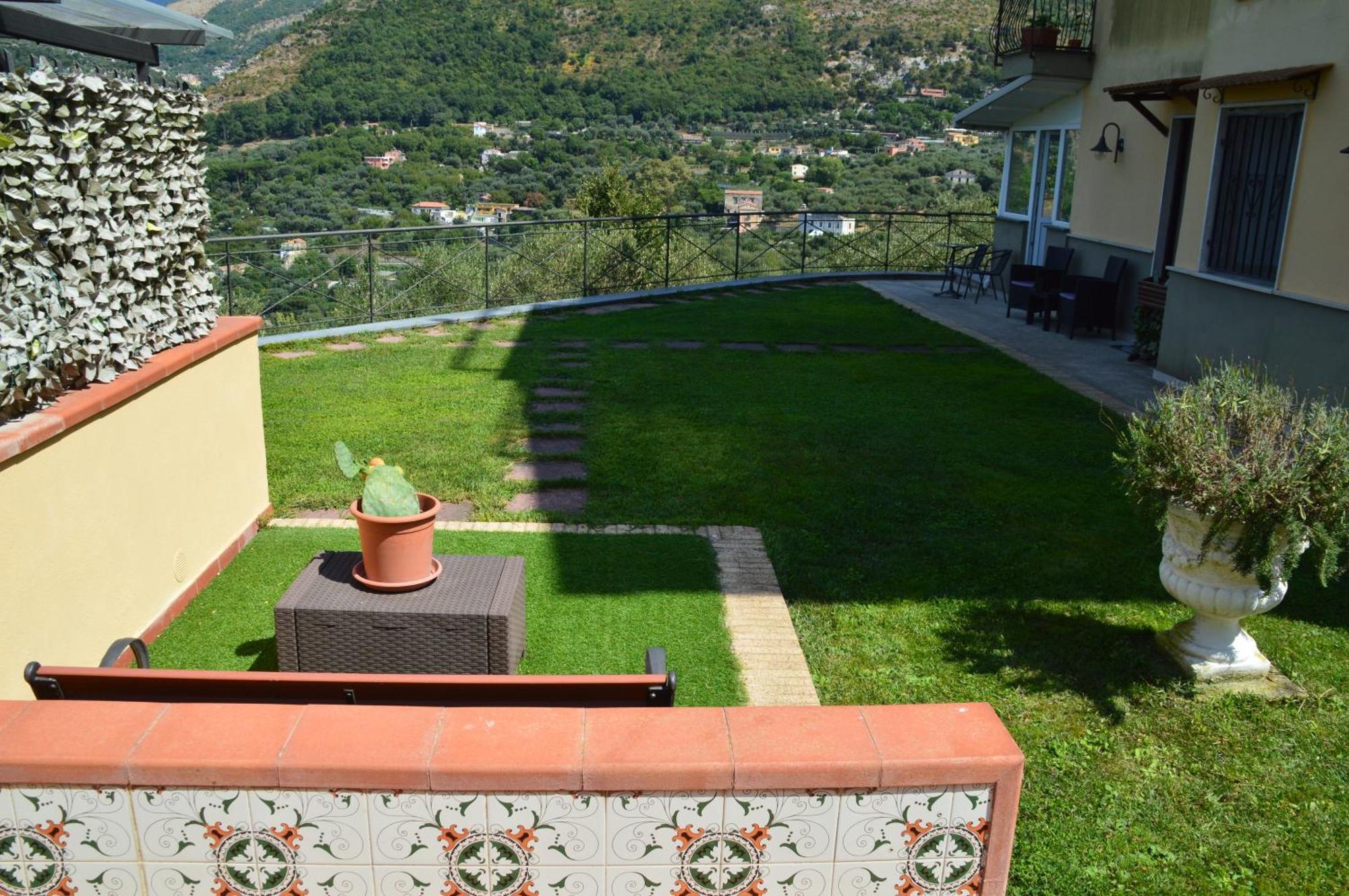 Villa Fanella, Independent House Between Sorrento & Amalfi Piano di Sorrento Buitenkant foto